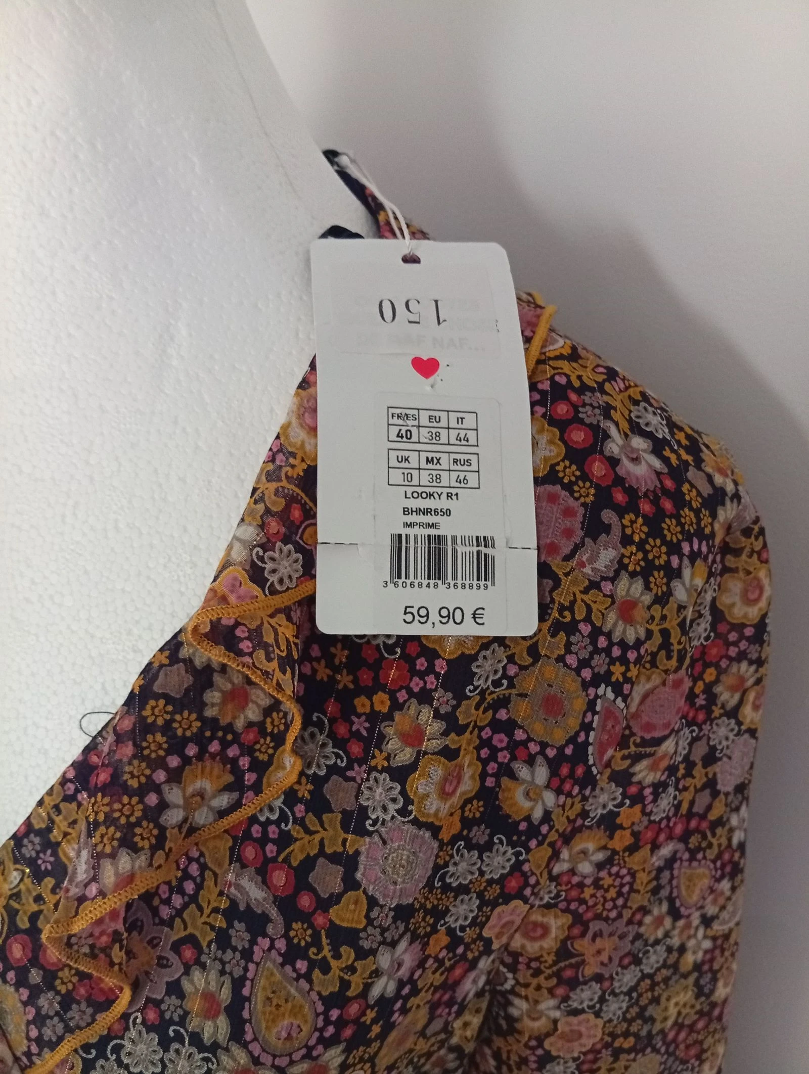 Vestido envolvente floral con hilos metálicos dorados incrustados precio de compra 59.90 euros – photo 5